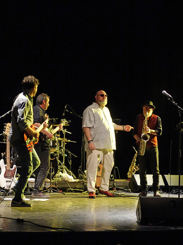 Photo4